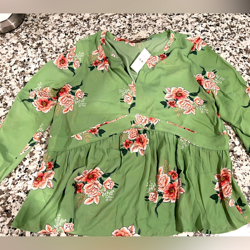 Loft M blouse peplum